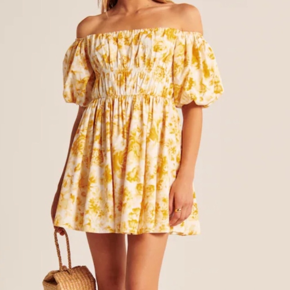 Abercrombie and fitch off the shoulder yellow and white floral mini dress